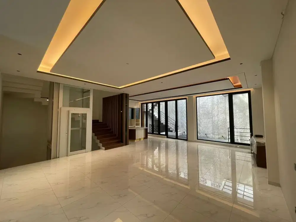 Dijual Rumah Aristoteles Utara Gading Serpong, Tangerang