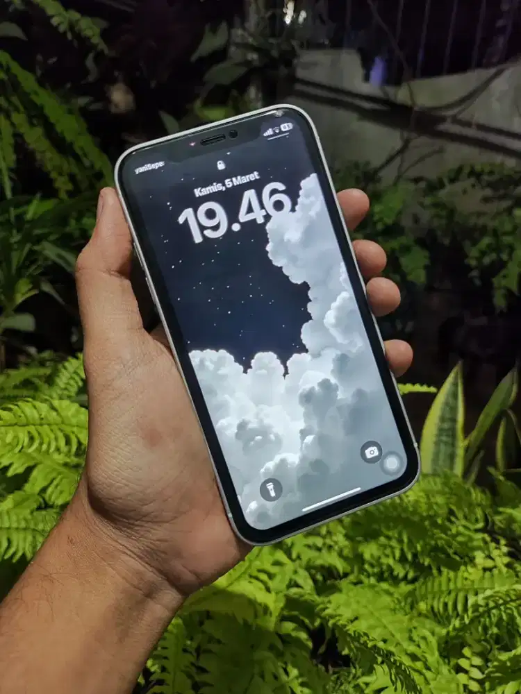 iPhone XR 64 GB housing 17 pro