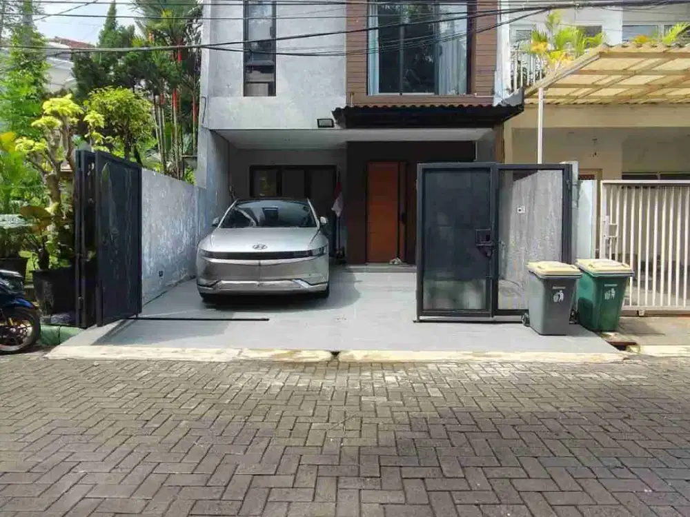 Rumah modern minimalis dalam komplek di Sunter Jakarta Utara