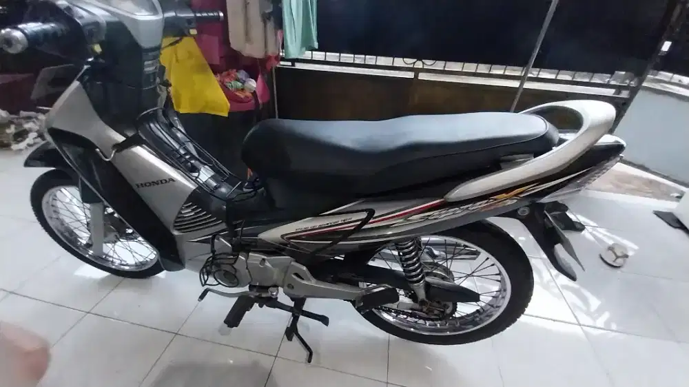 Honda Supra X 125 th 2006