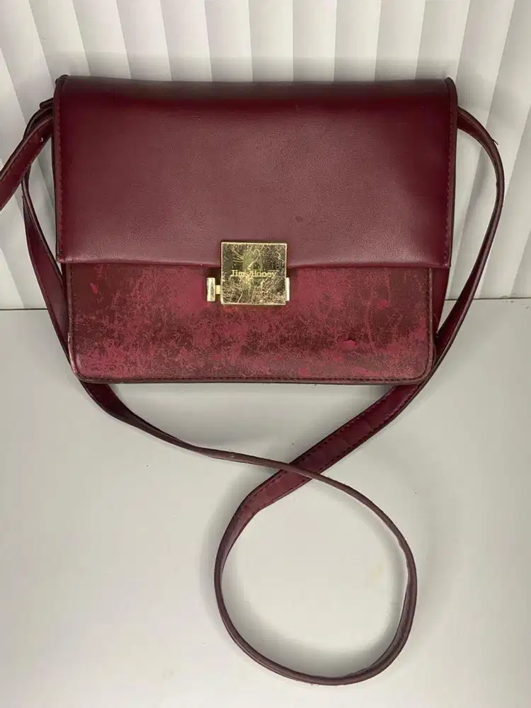 Preloved Jims Honey Lily Maroon