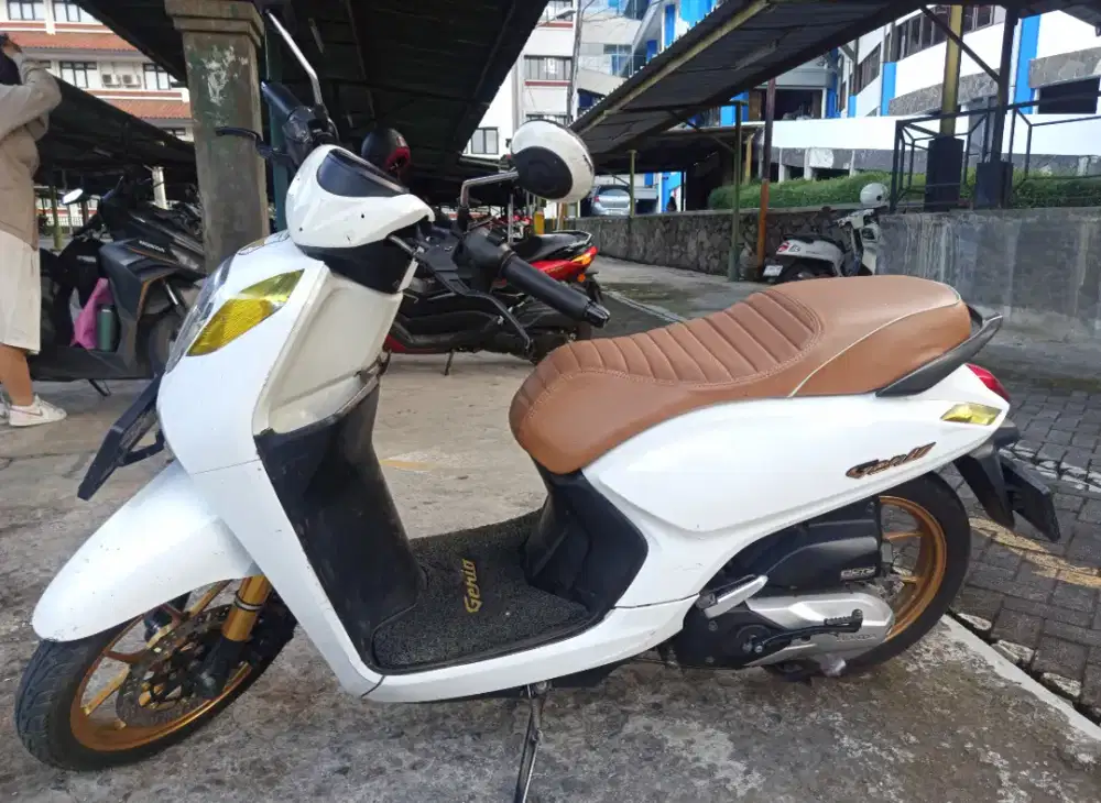 Jual santai Honda Genio 2021 kelengkapan kumplit pajak jalan