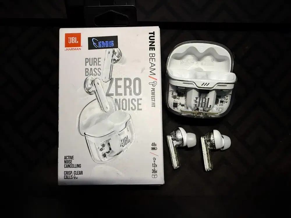 JBL Tune Beam Ghost Edition