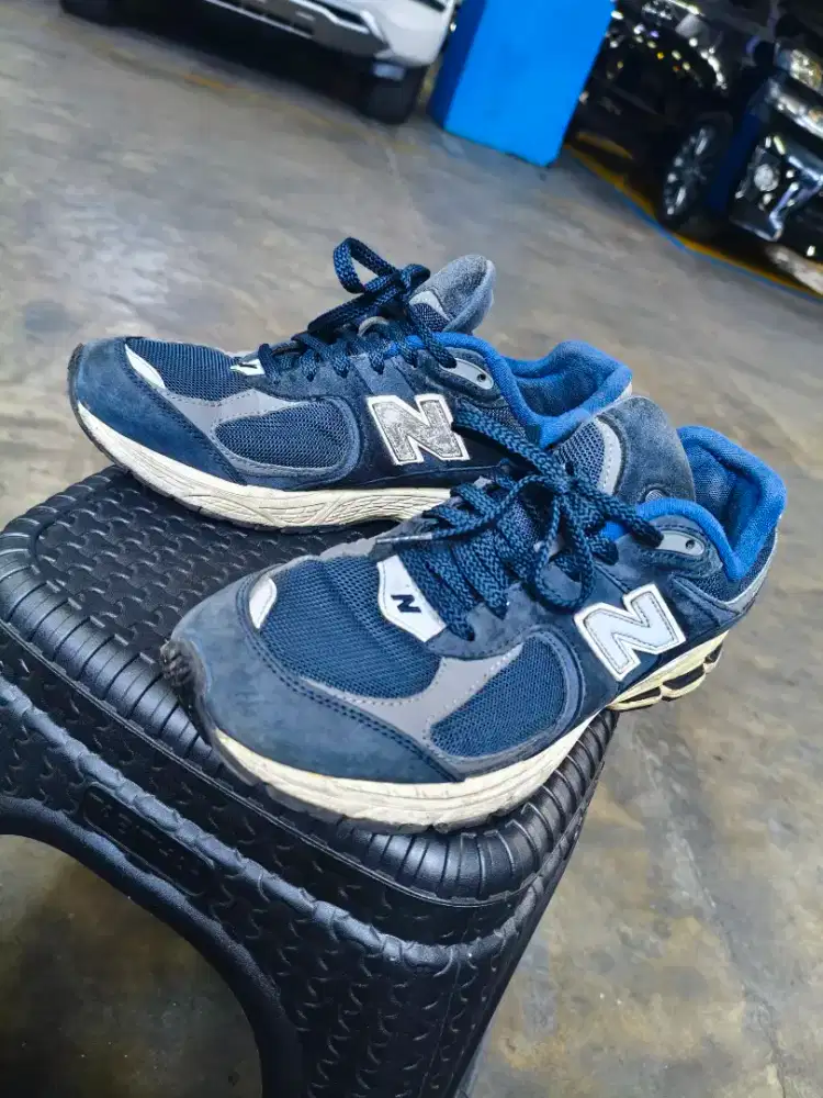 New Balance 2002R 100% Original (Size 42.5)