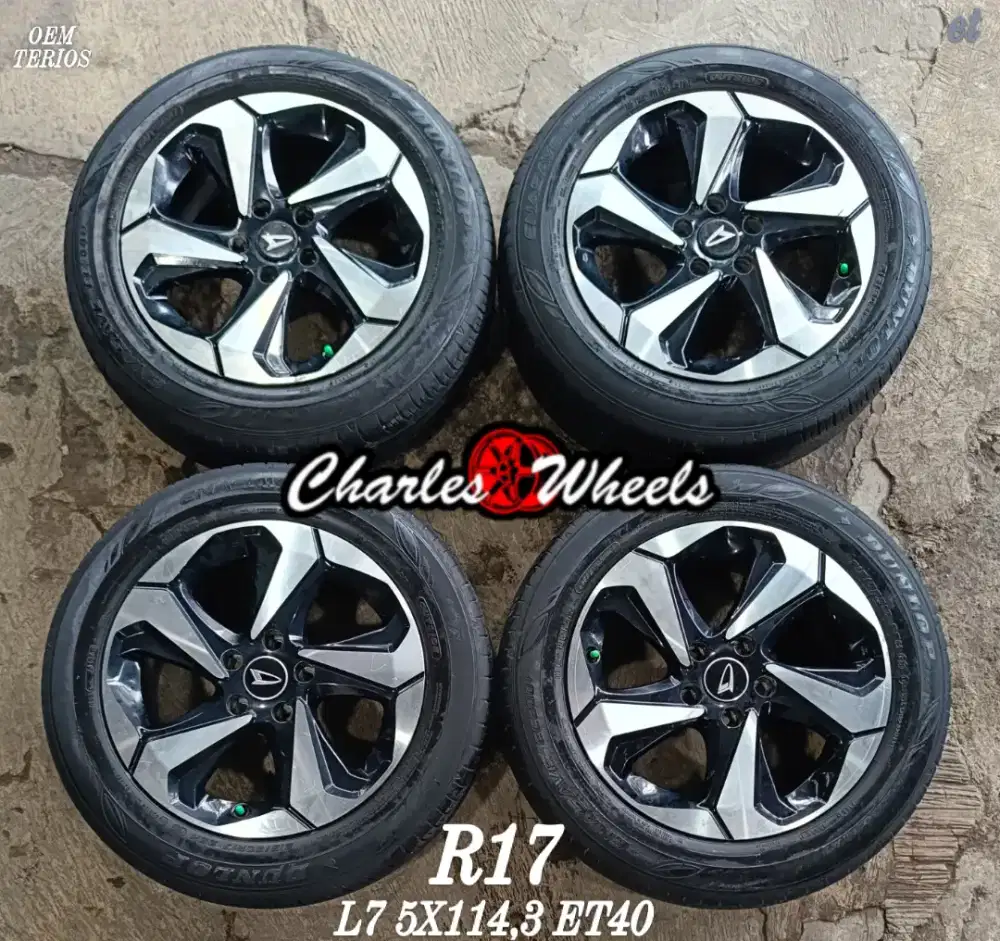 Jual velg oem terios r17 5x114,3 innova rush camry dll