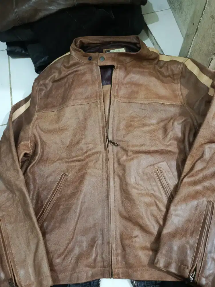 Jaket kulit asli import
