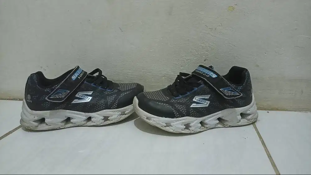 Sepatu Anak sketchers