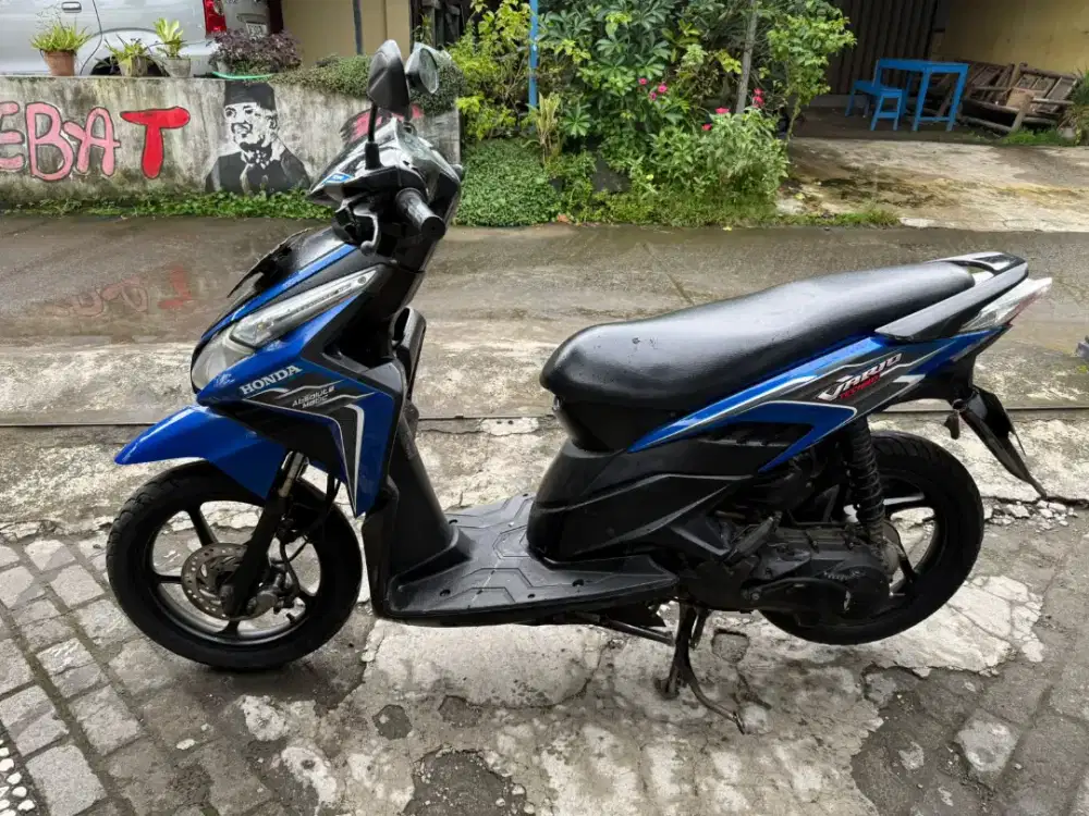 Vario techno tahun 2011 plat AB Kota