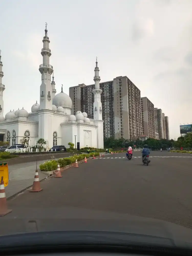 Di jual cepat Unit Apartemen Podomoro Golf View