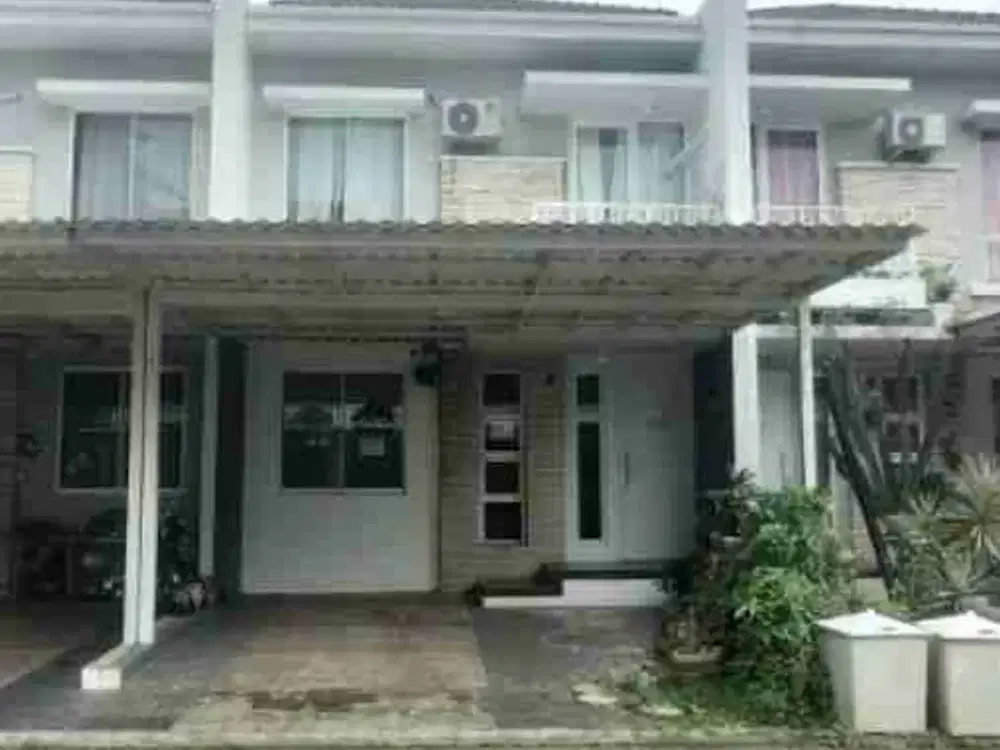 DIJUAL RUMAH SIAP HUNI ADA TAMAN DIBELAKANG,CIBUBUR COUNTRY