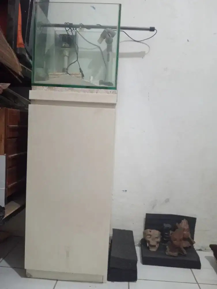 Jual aquarium laut  dan rak aquarium