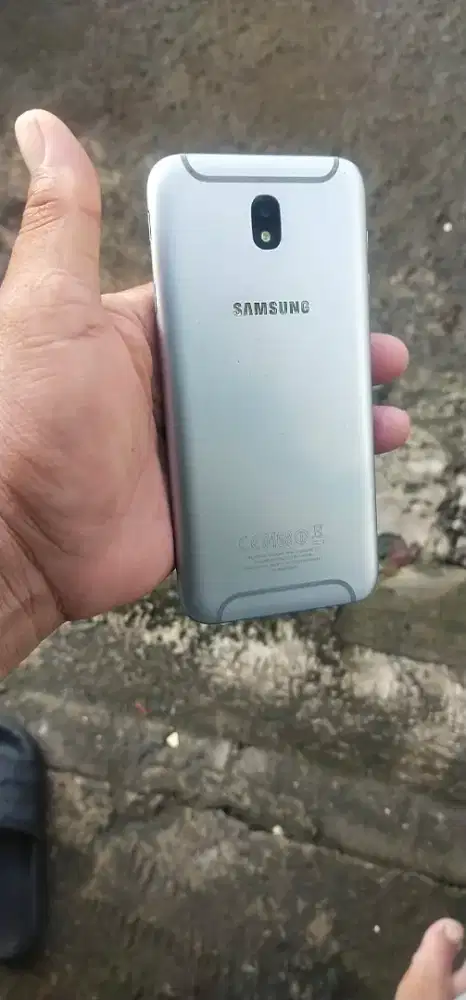 Samsung J7pro 3/32 NFC mulus no minus
