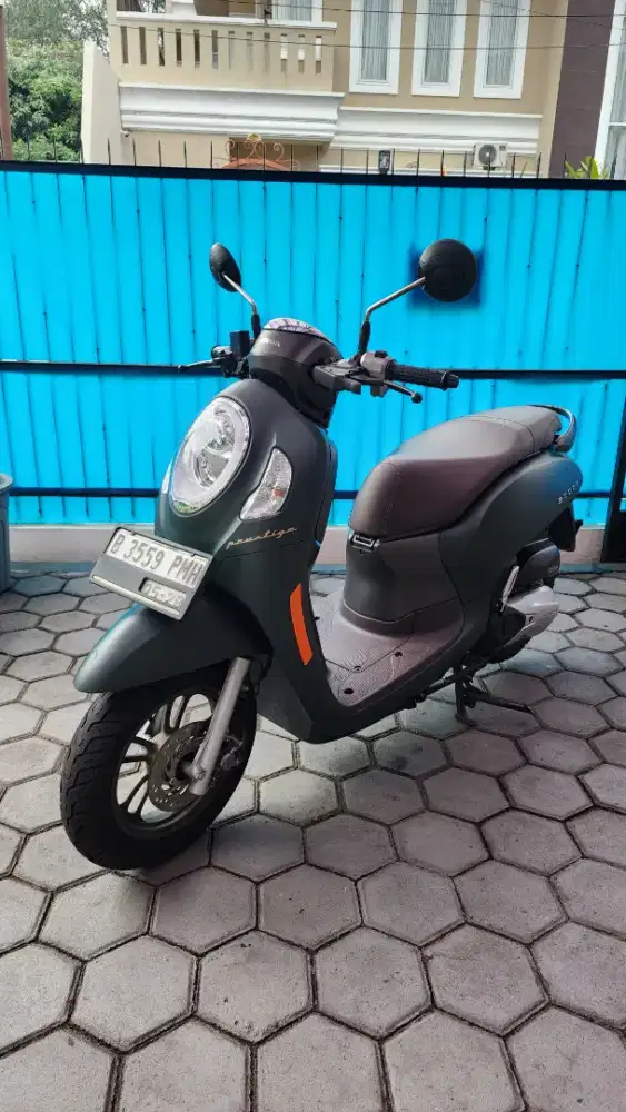 Jual Honda Scoopy Prestige 2023 km 14rb