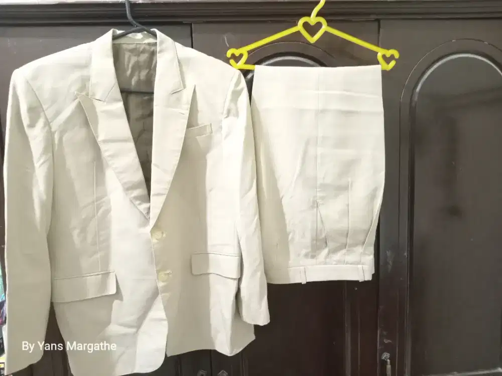 Setelan Jas dan Semi jas second