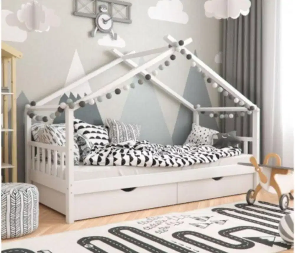 Dijual ranjang tempat tidur anak bed house bekas