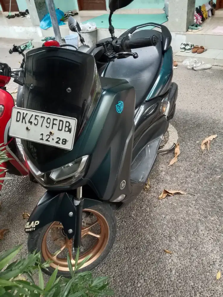Jual nmax 2023 masih bagus tdk ada kerusakan