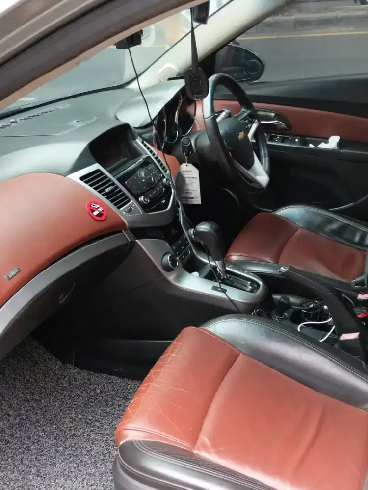 Khusus penikmat mobil sedan yg nyaman