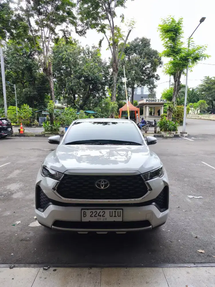 Toyota Innova Zenix G CVT
