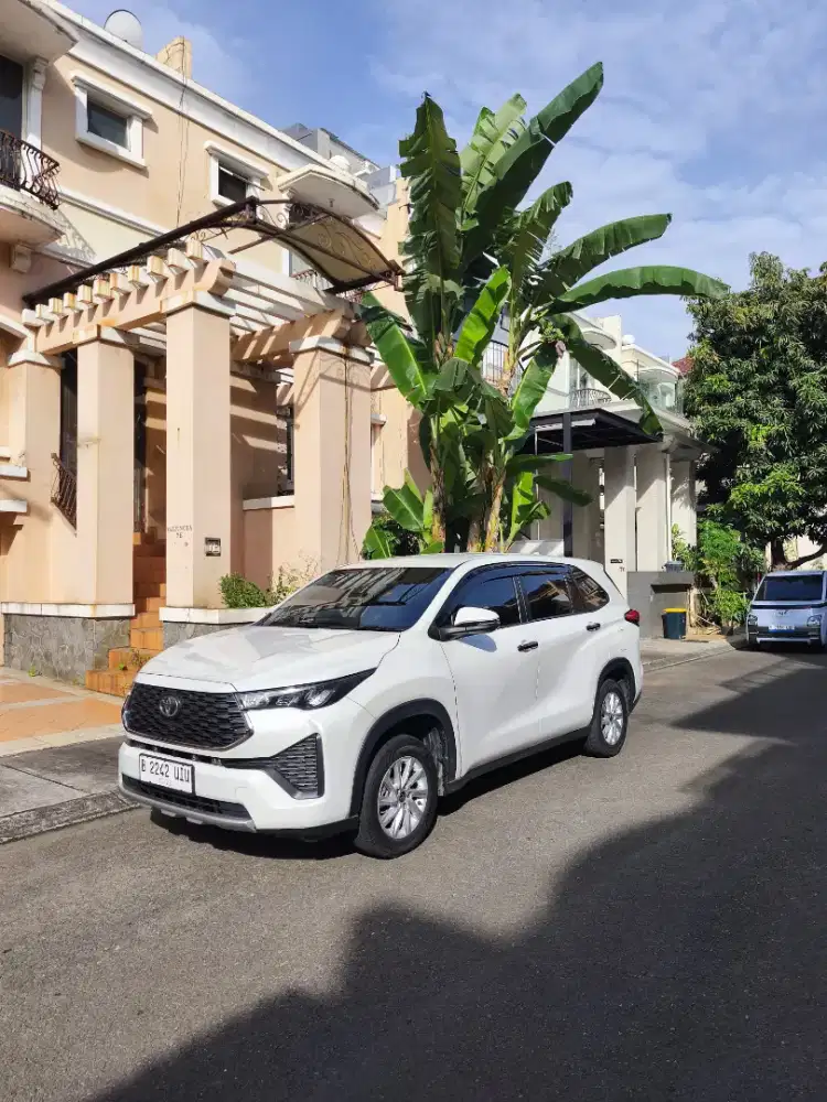 Toyota Innova Zenix G CVT