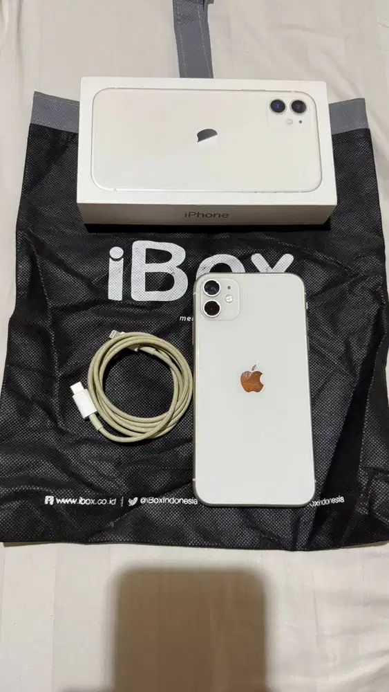 Dijual Iphone 11 128GB Ex IBOX