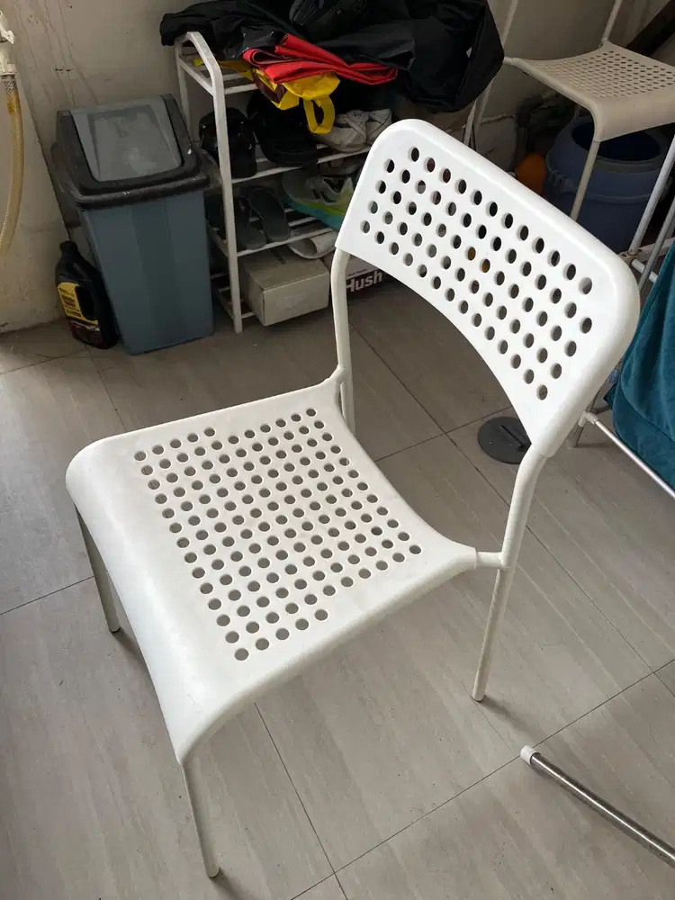 Jual kursi makan plastik produk ACE Hardware