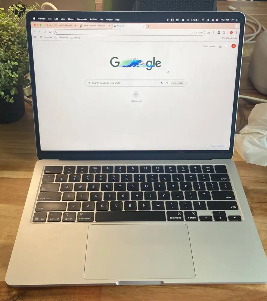 Macbook Air M4 Silver Super Mulus Lengkap Resmi Blibli