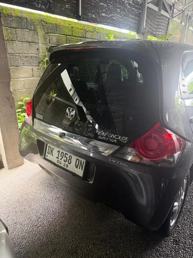 Dijual cepat Honda Brio Satya 2018 Matic