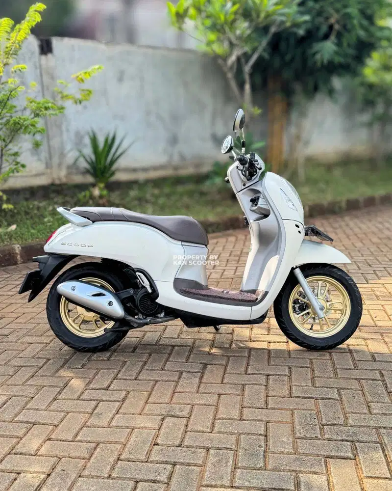 HONDA SCOOPY PRESTIGE KEYLESS 2021 BERGARANSI