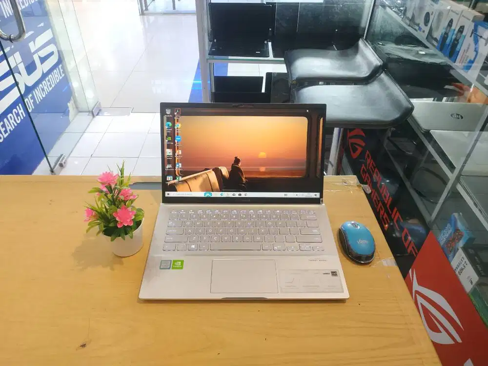 SALE LAPTOP ASUS VIVOBOOK X431FL CORE i7 GEN 8 NVIDIA GEFORCE