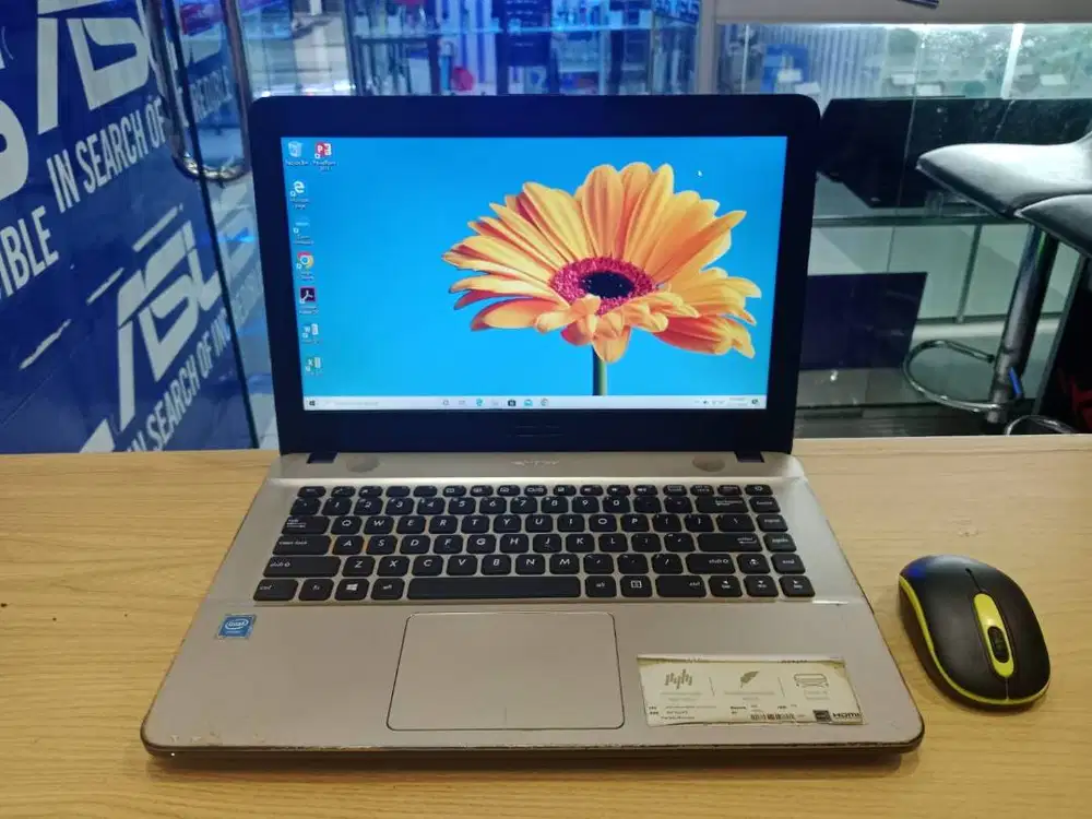 SALE LAPTOP ASUS X441N CELERON
