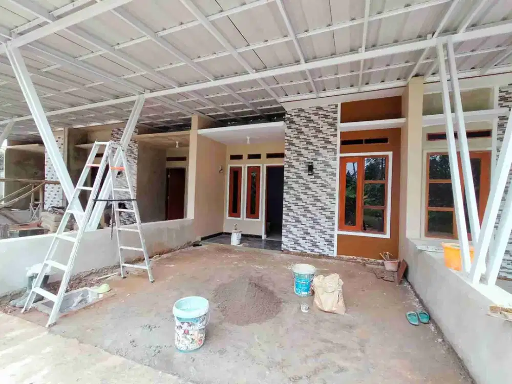 Siap huni free canopi dan keramik carport..surat sudah pecah