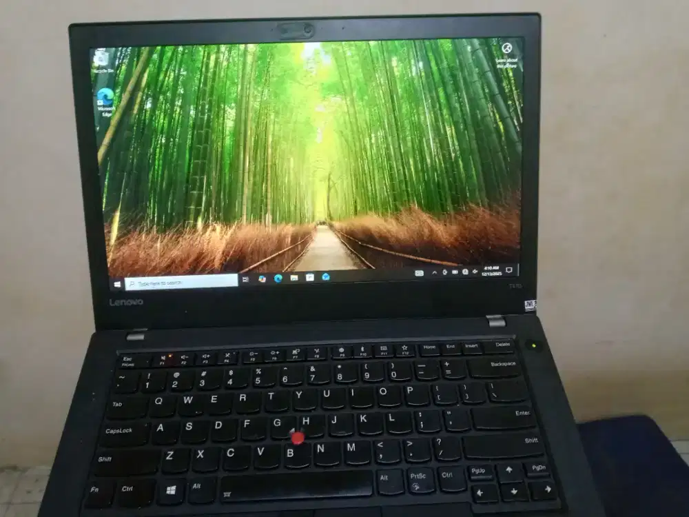 Laptop lenovo thinkpad  T470 i5 ram 8 ssd 128 ngebut