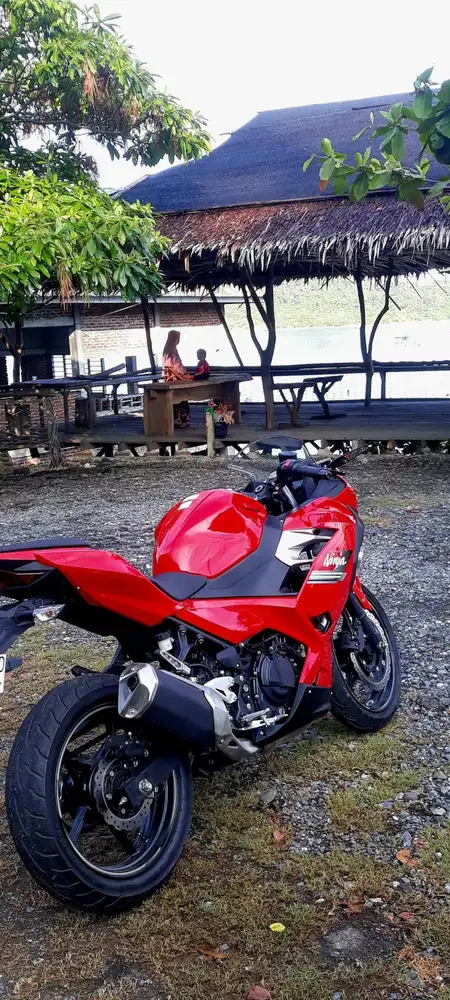 DIJUAL KAWASAKI NINJA 250FI TAHUN 2022 DENGAN KONDISI SUPER MULUS!!!