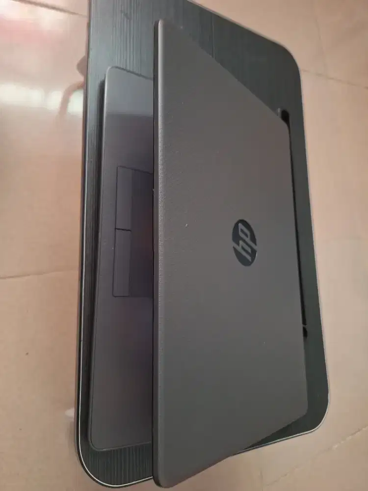 Bismillah dijual laptop hp14 slim core i3gen11 siap pakai