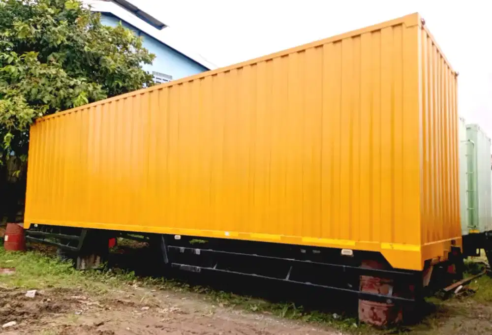 MURAH Box besi Tronton 6x2 Mitsubishi Fuso Fighter bok 6x4