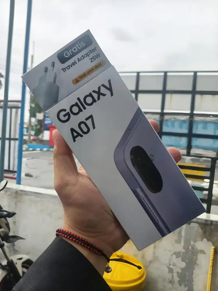 SAMSUNG A07 FREEE ADAPTOR 25 WATT