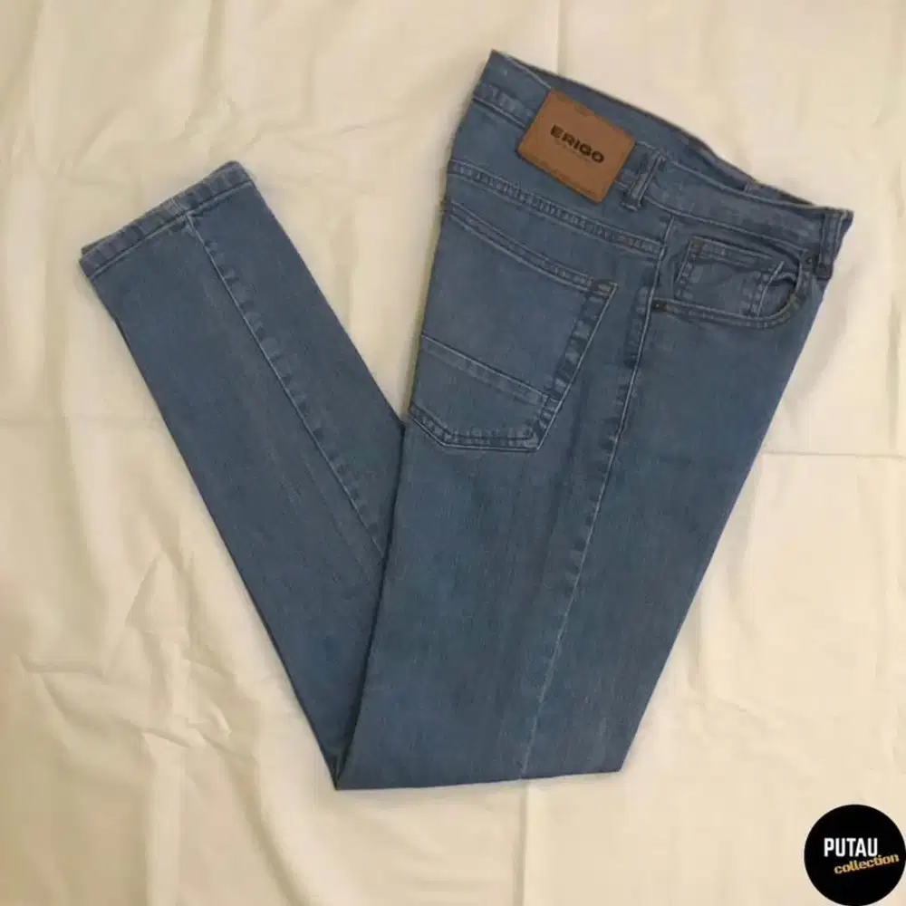 Celana | Erigo | 28 | Biru