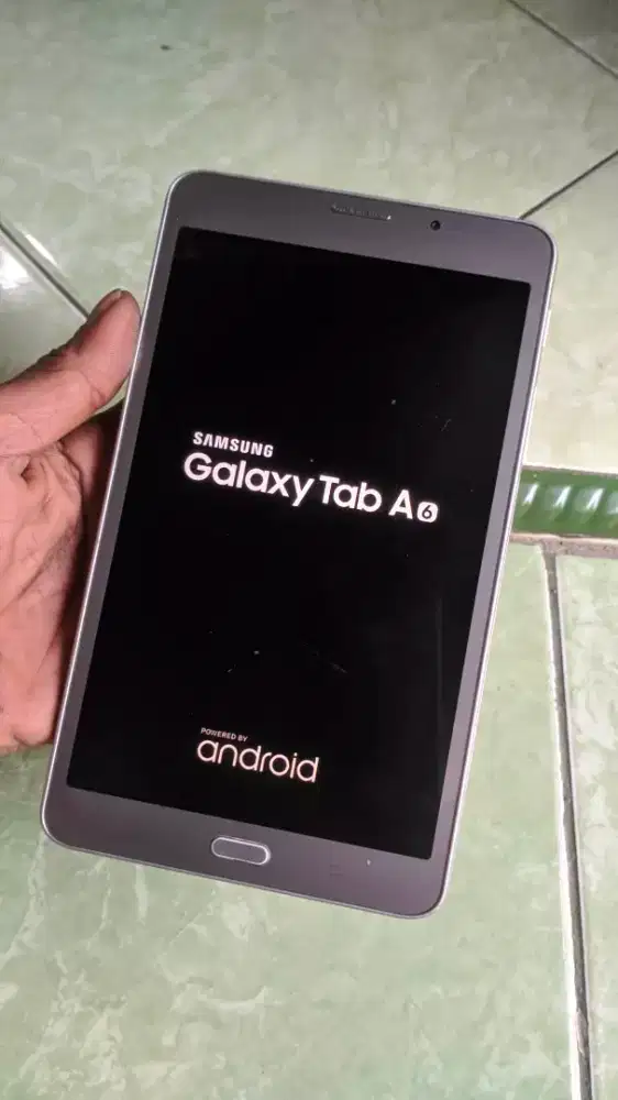 Tablet Samsung A6 rusak