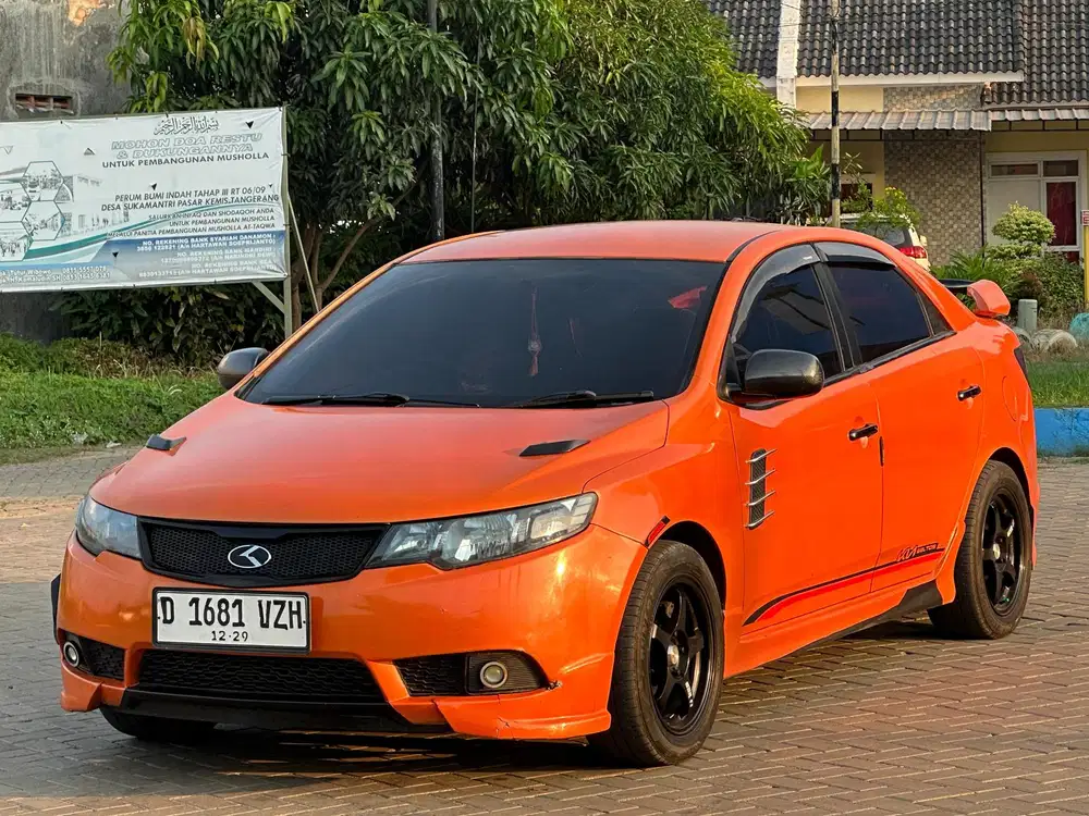 Kia Cerato 2013 Bensin