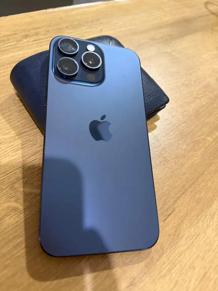 Dijual  IPHONE 15 PRO MAX 256 Gb kondisi 95%