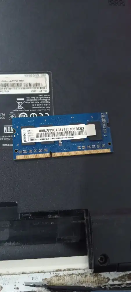 RAM DDR3 2GB PC3L 12800S Merk Kingston