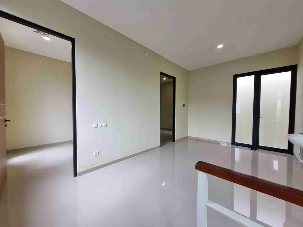 jual rmh baru 2Lt daerah karang empat,ploso timur,gemini.row jl 3mobil