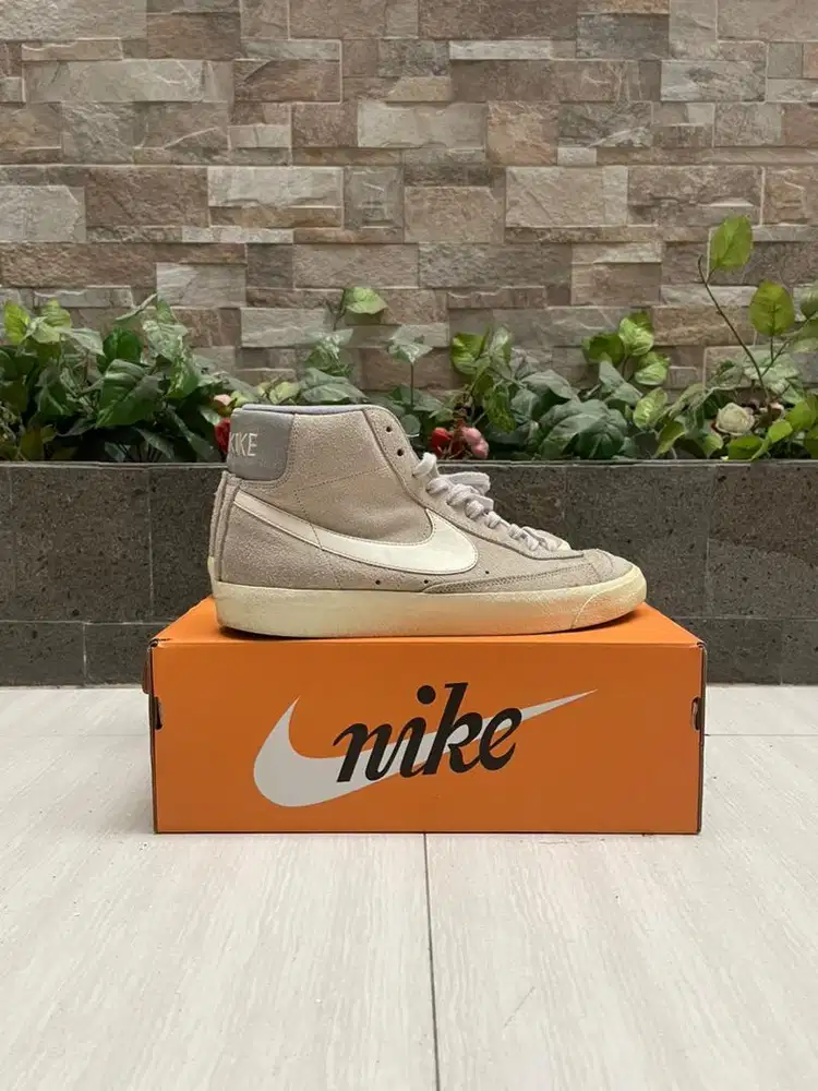 Nike blazer mid 77 PRM light bone/coconut milk