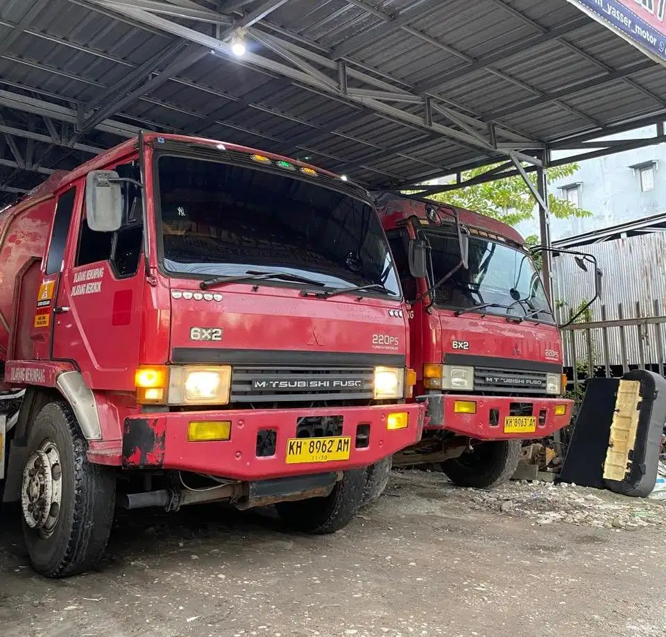 Fuso Tronton 16.000 L