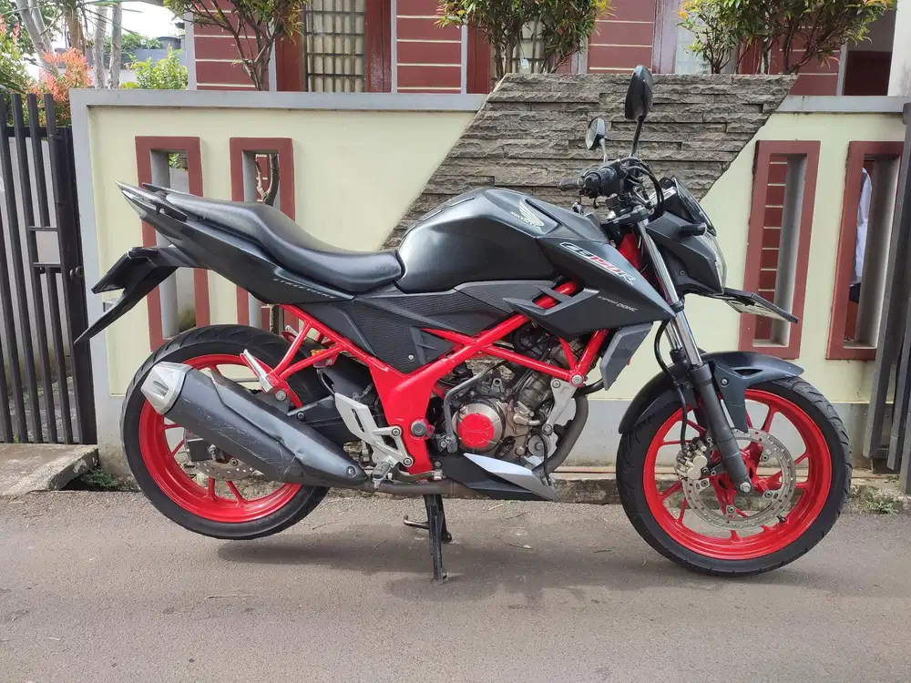 HONDA CB 150R TAHUN 2016