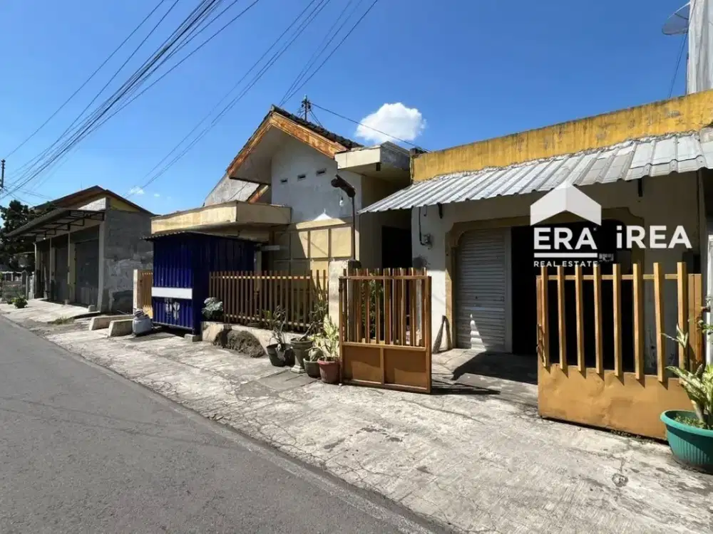RUMAH DIJUAL DI SOLO DEKAT GEDUNG GRAHA SABA BUANA
