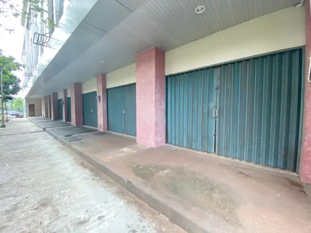 Di Kontrakkan Kantor Semarang 5028