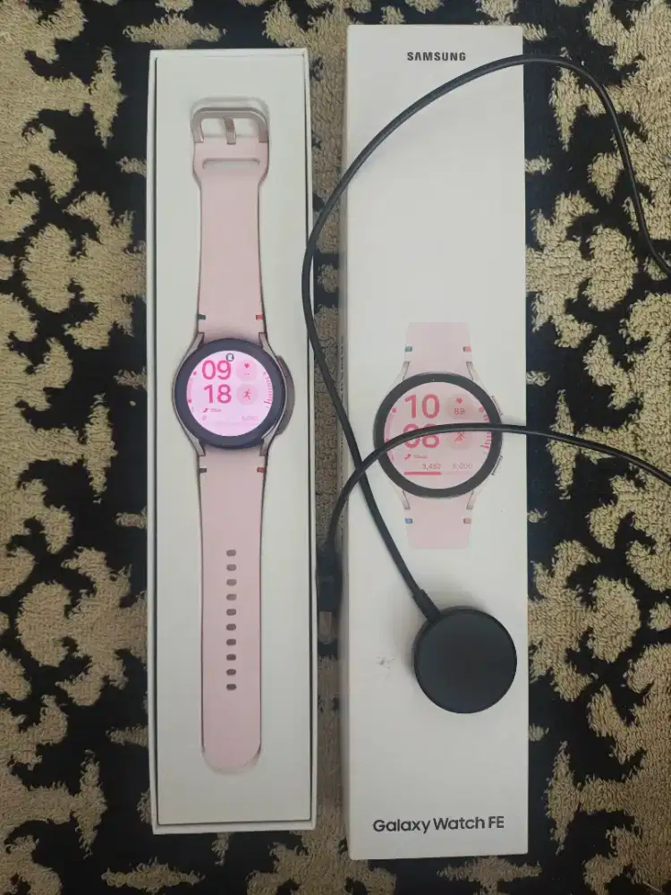 Samsung Galaxy Watch FE - Pink Gold