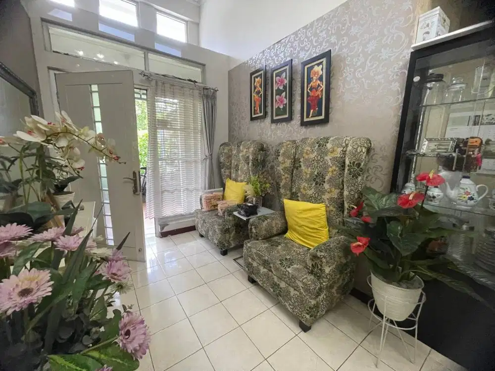 Dijual Rumah di Kota Baru Parahyangan Furnished