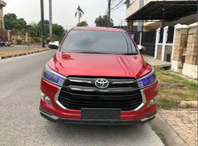 Toyota Innova Venturer Bensin 2019